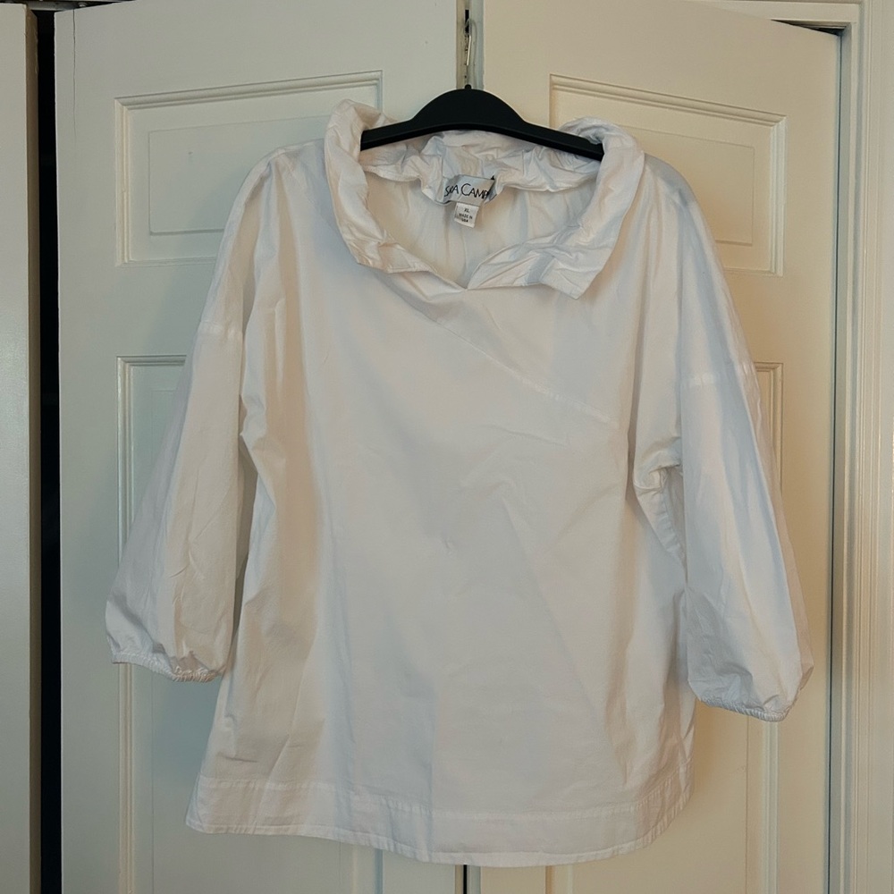 Sara Campbell Crisp White Blouse with Gathered Collar